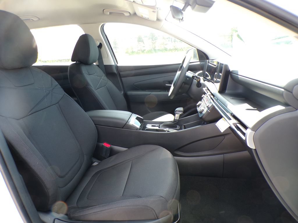 New 2026 Hyundai Tucson SE AWD/4WD image 15
