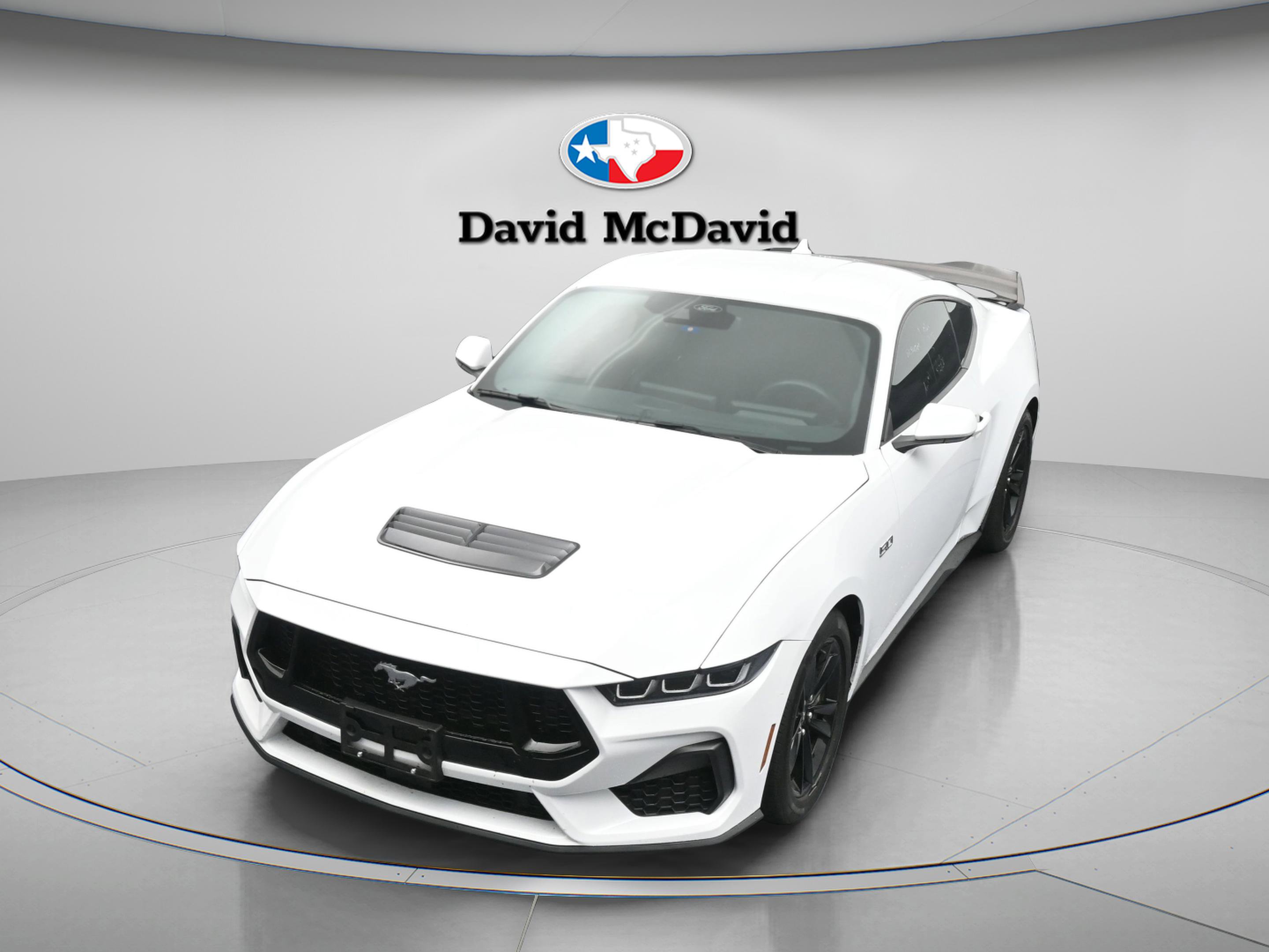 Used 2025 Ford Mustang GT RWD image 33