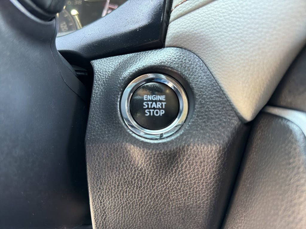 Used 2025 Toyota RAV4 XLE w/ Convenience Package AWD/4WD image 13