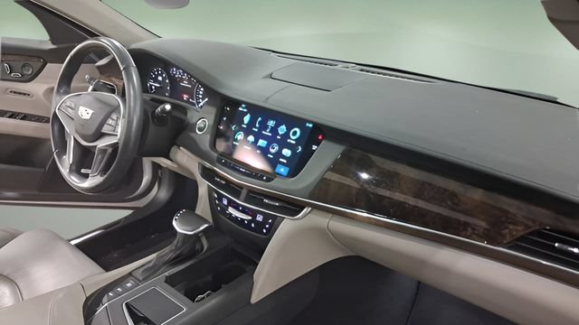 Used 2018 Cadillac CT6 Luxury AWD/4WD image 19