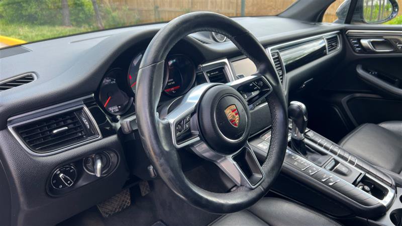 Used 2016 Porsche Macan S AWD/4WD image 50