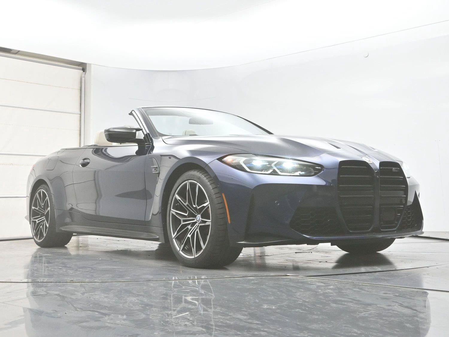 Used 2023 BMW M4 xDrive Competition AWD/4WD image 35