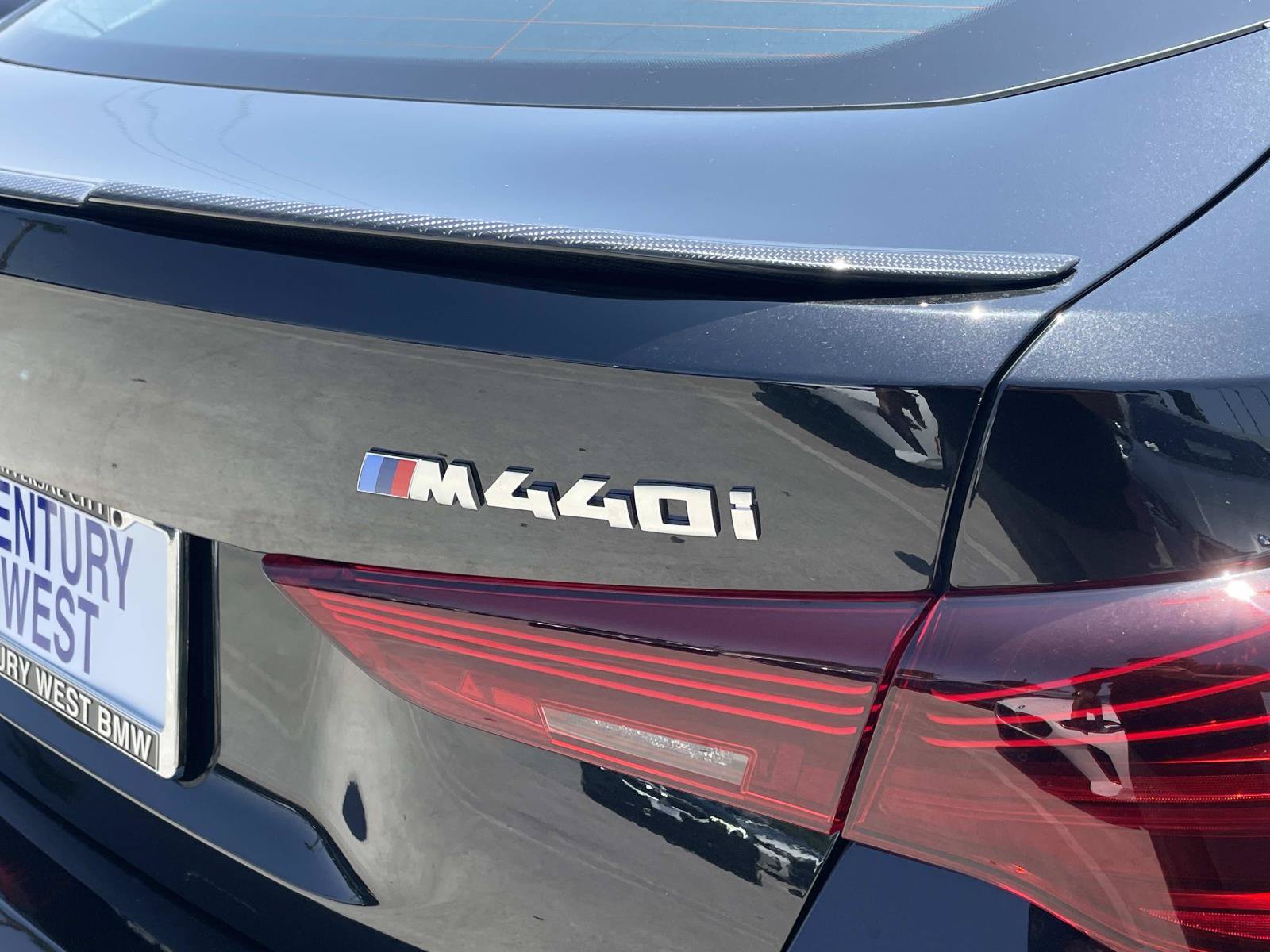 New 2026 BMW M440i w/ M Carbon Exterior Package RWD image 5