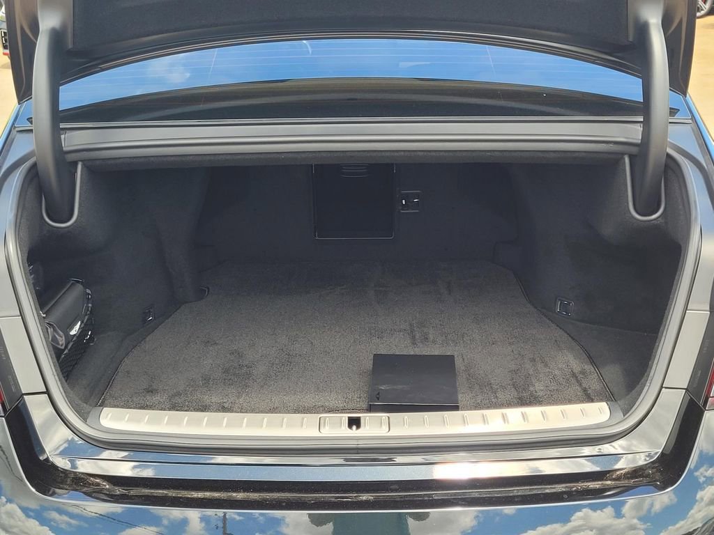 Used 2024 Genesis G90 3.5T image 9