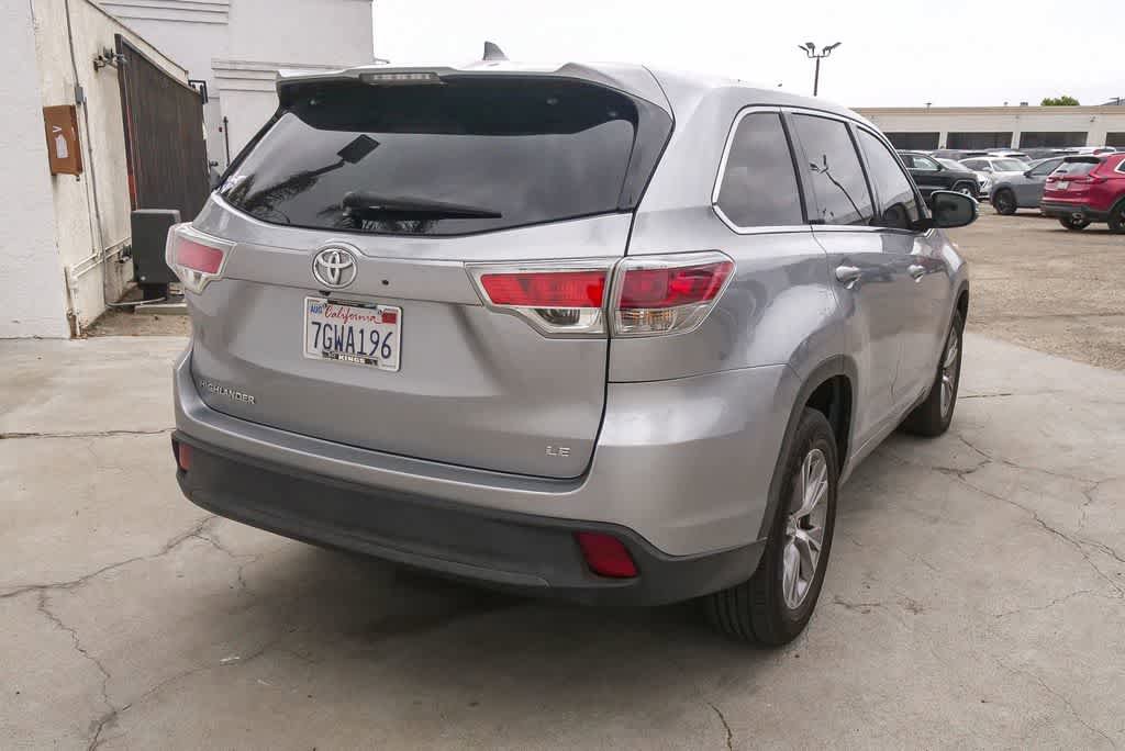 Used 2014 Toyota Highlander Plus FWD image 9