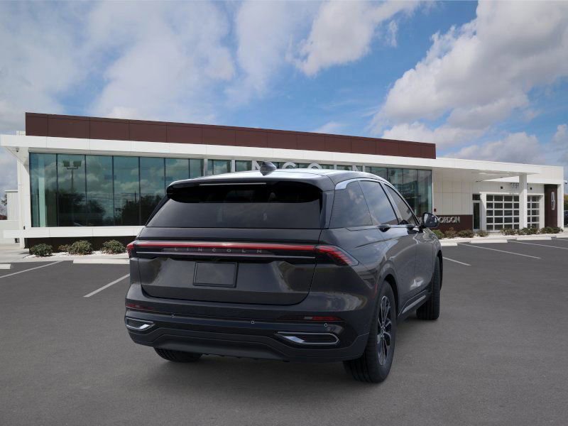 New 2026 Lincoln Nautilus Premier image 8