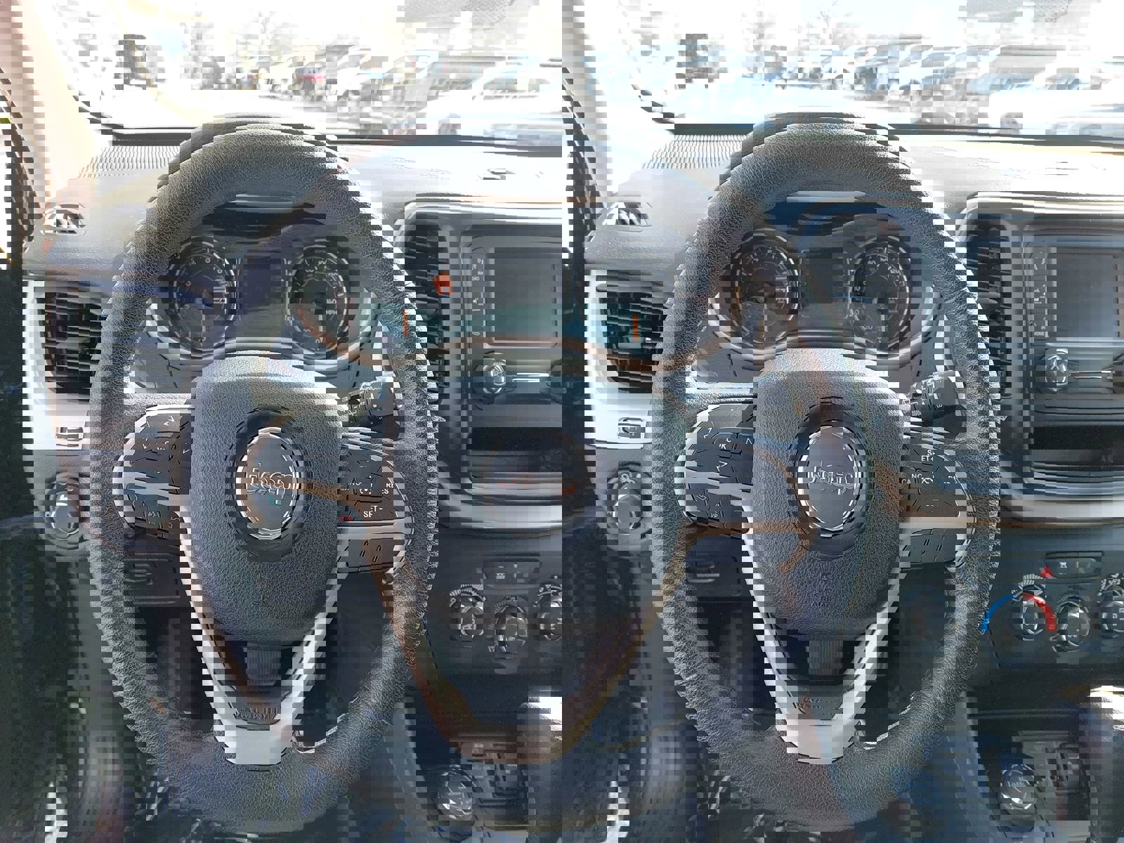 Used 2016 Jeep Cherokee Sport image 16