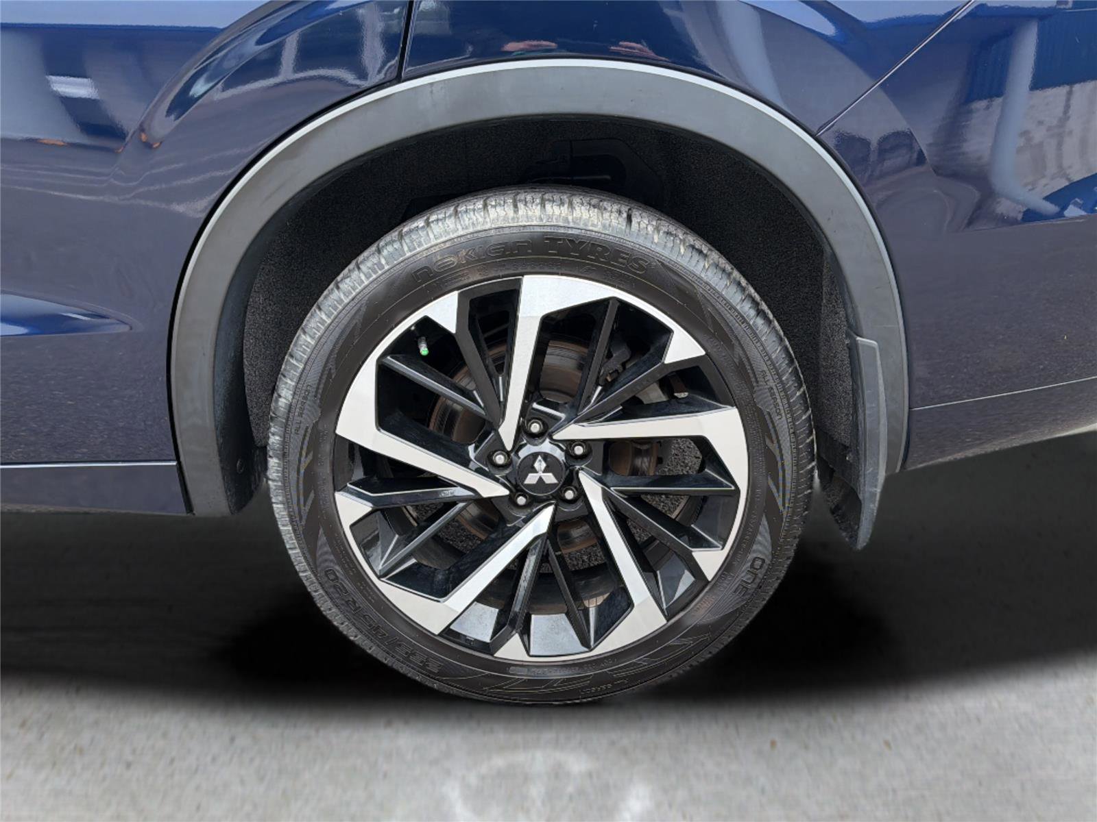 Used 2022 Mitsubishi Outlander SEL AWD/4WD image 39