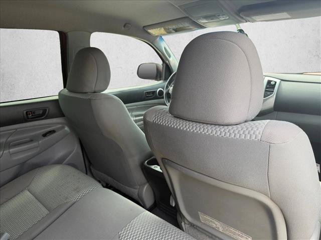 Used 2015 Toyota Tacoma PreRunner w/ SR5 Package RWD image 21