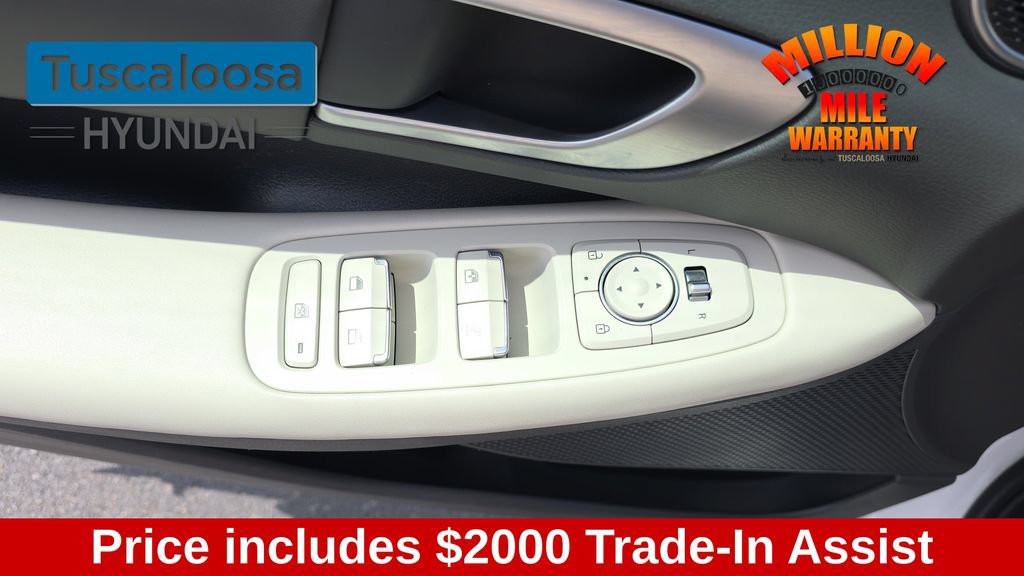 Used 2025 Hyundai Sonata SEL FWD image 13