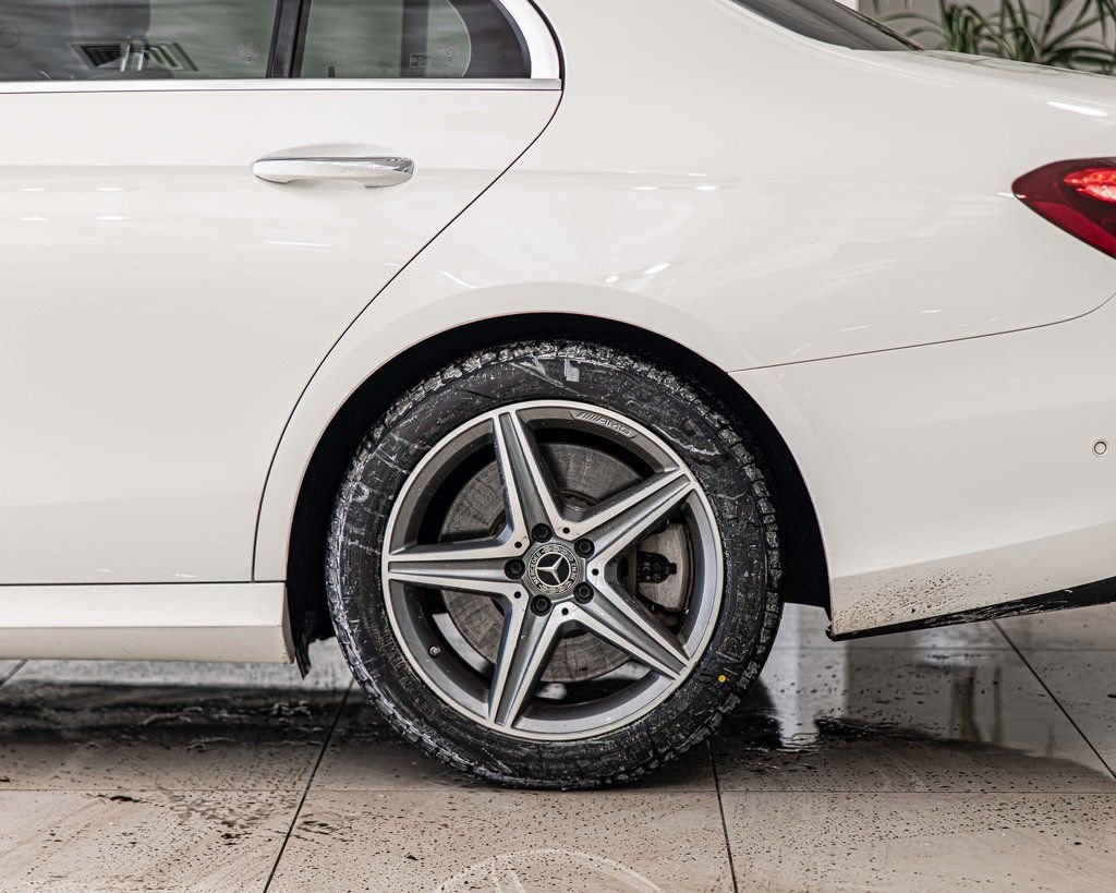 Used 2018 Mercedes-Benz E 400 4MATIC Sedan image 7