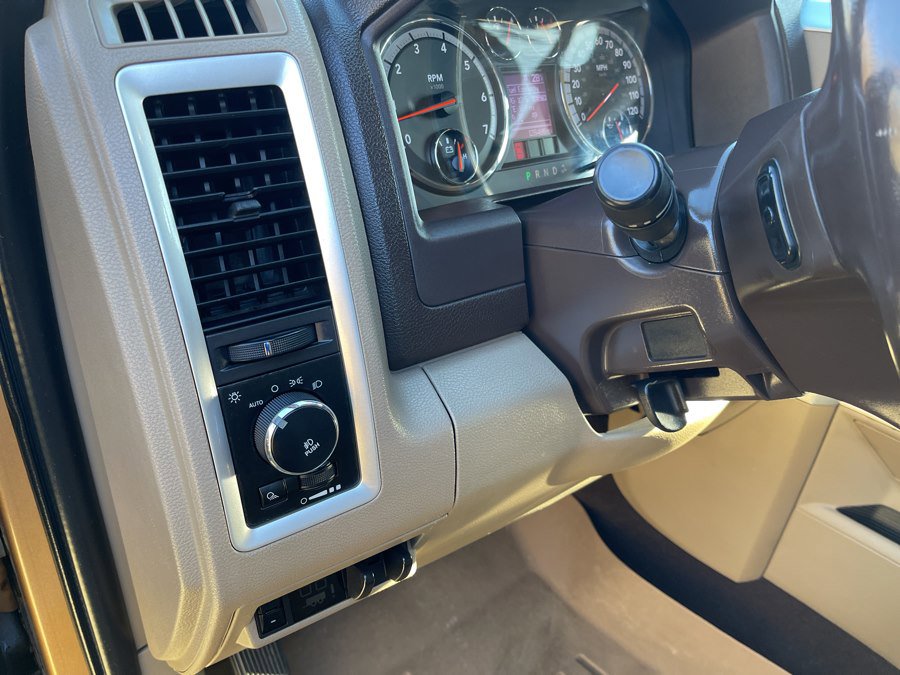 Used 2012 RAM 1500 Big Horn image 25