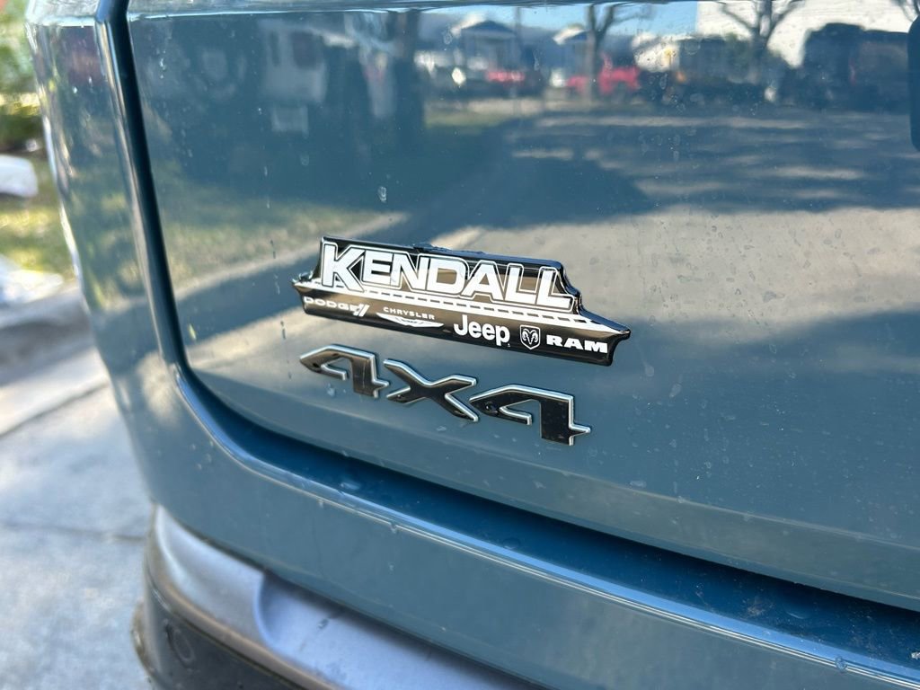 New 2026 Jeep Grand Wagoneer L Limited image 34