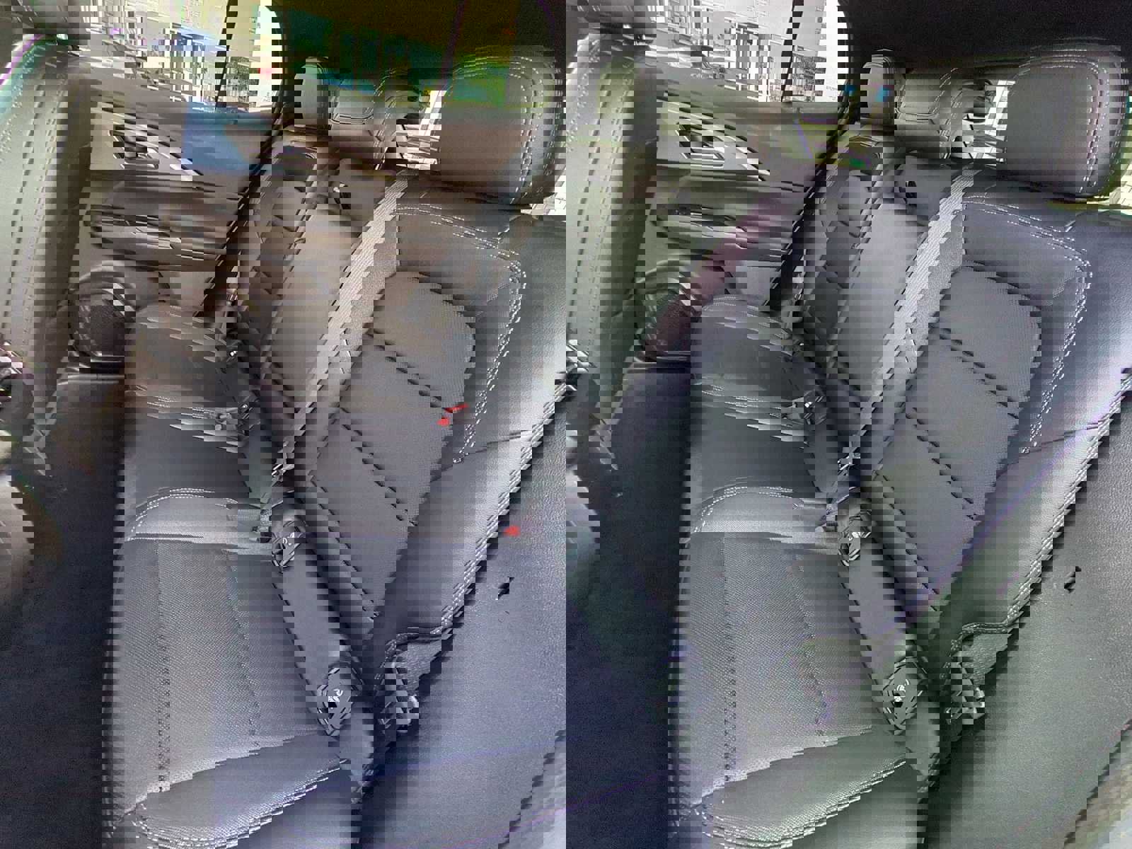 Used 2025 Chevrolet Equinox EV LT w/ Convenience Package image 24