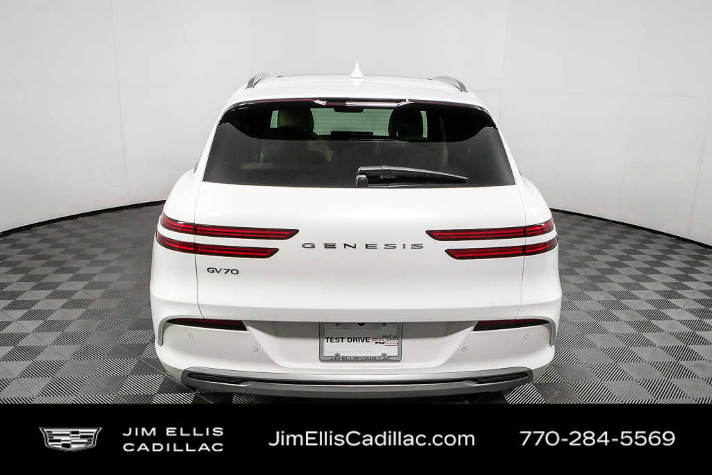 Used 2025 Genesis Electrified GV70 Advanced AWD/4WD image 28