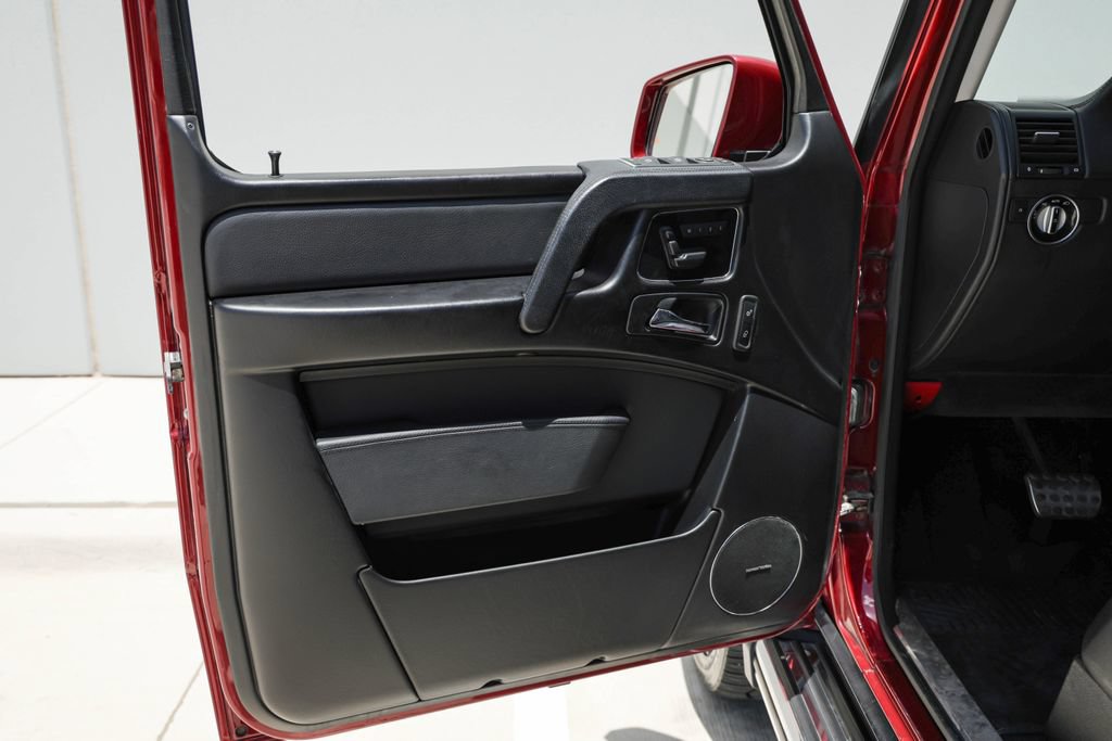 Used 2017 Mercedes-Benz G 550 image 13