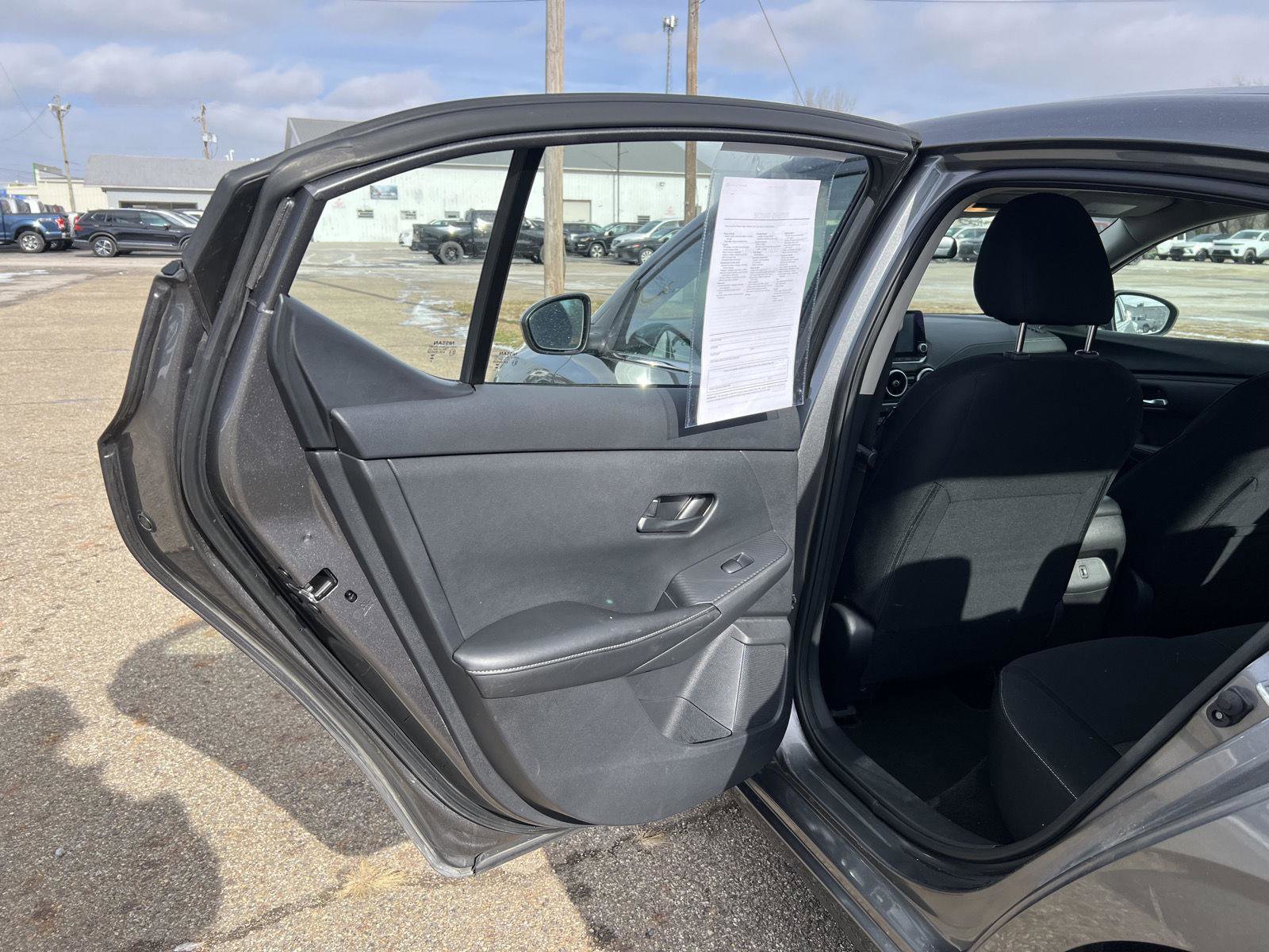 Used 2024 Nissan Sentra SV image 24