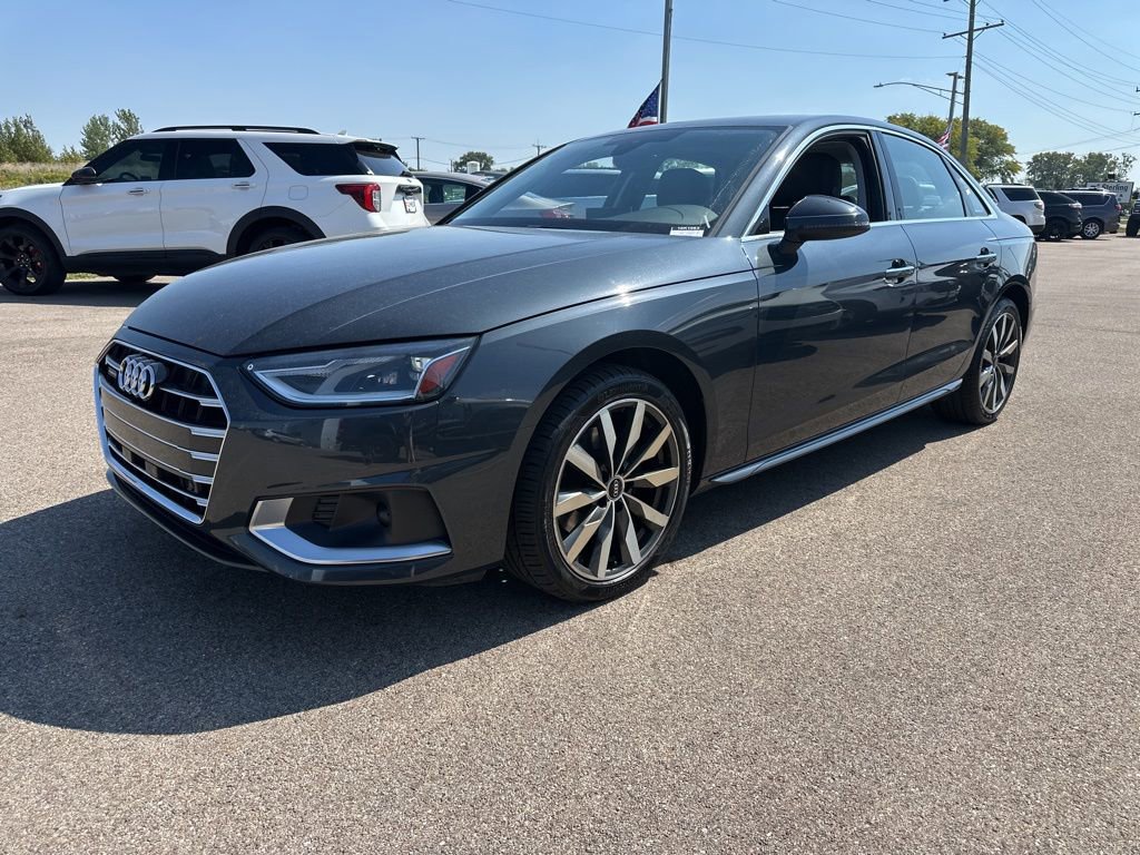 Used 2022 Audi A4 2.0T Premium image 14