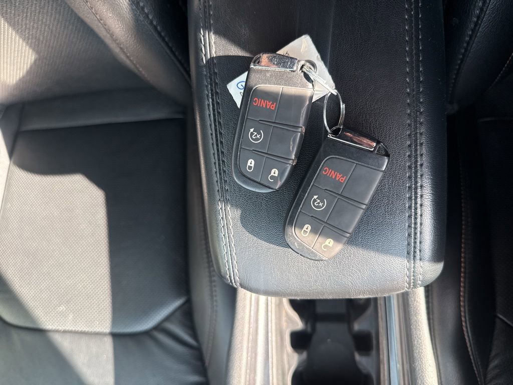 Used 2023 Jeep Compass Latitude AWD/4WD image 24