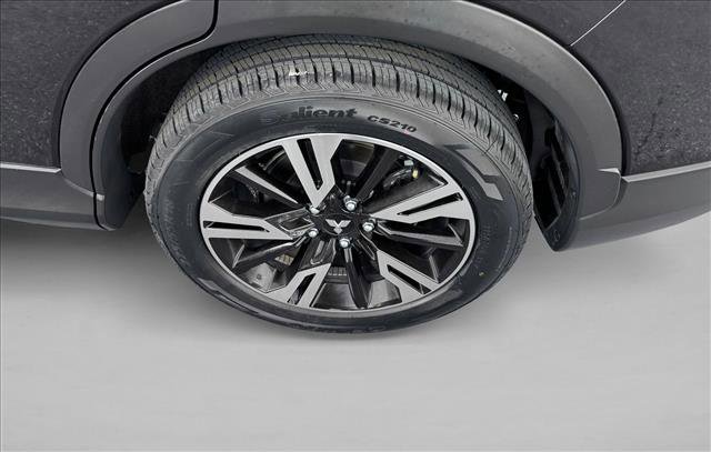 Used 2024 Mitsubishi Eclipse Cross SE AWD/4WD image 9