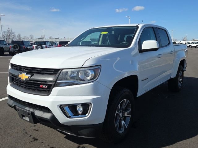 Used 2018 Chevrolet Colorado Z71 AWD/4WD image 2