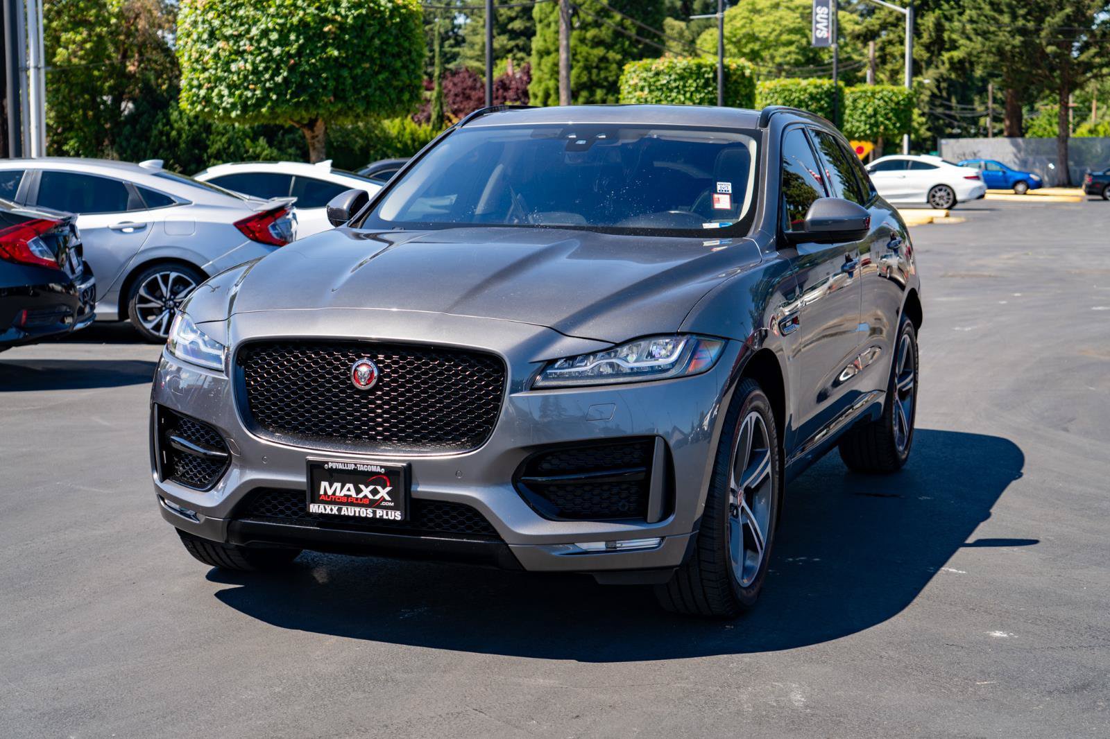 Used 2018 Jaguar F-PACE R-Sport AWD/4WD image 5