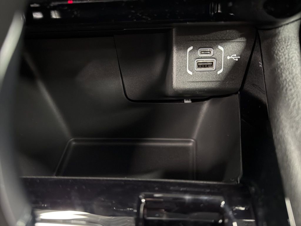 New 2026 Jeep Compass Latitude image 24