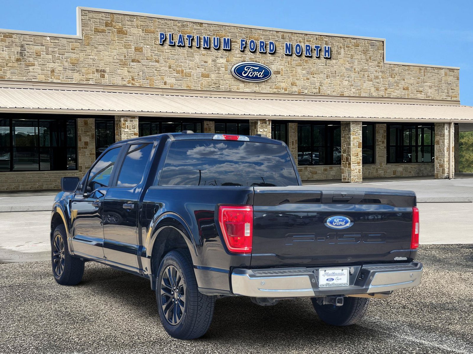 Certified 2023 Ford F150 XLT RWD image 4