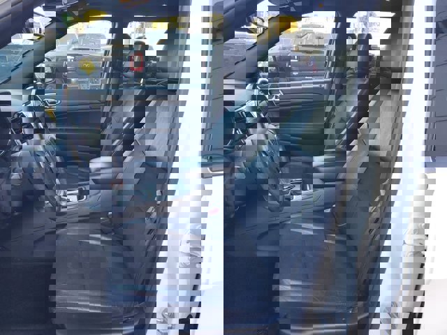 Used 2019 Jeep Grand Cherokee Altitude image 23