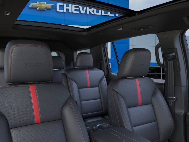 New 2026 Chevrolet Traverse RS w/ LPO, Floor Liner Package image 32