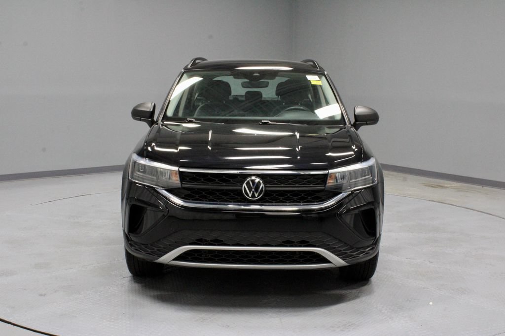 Used 2023 Volkswagen Taos S w/ Driver Assistance Package AWD/4WD image 5