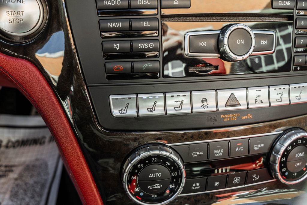 Used 2015 Mercedes-Benz SL 400 image 10