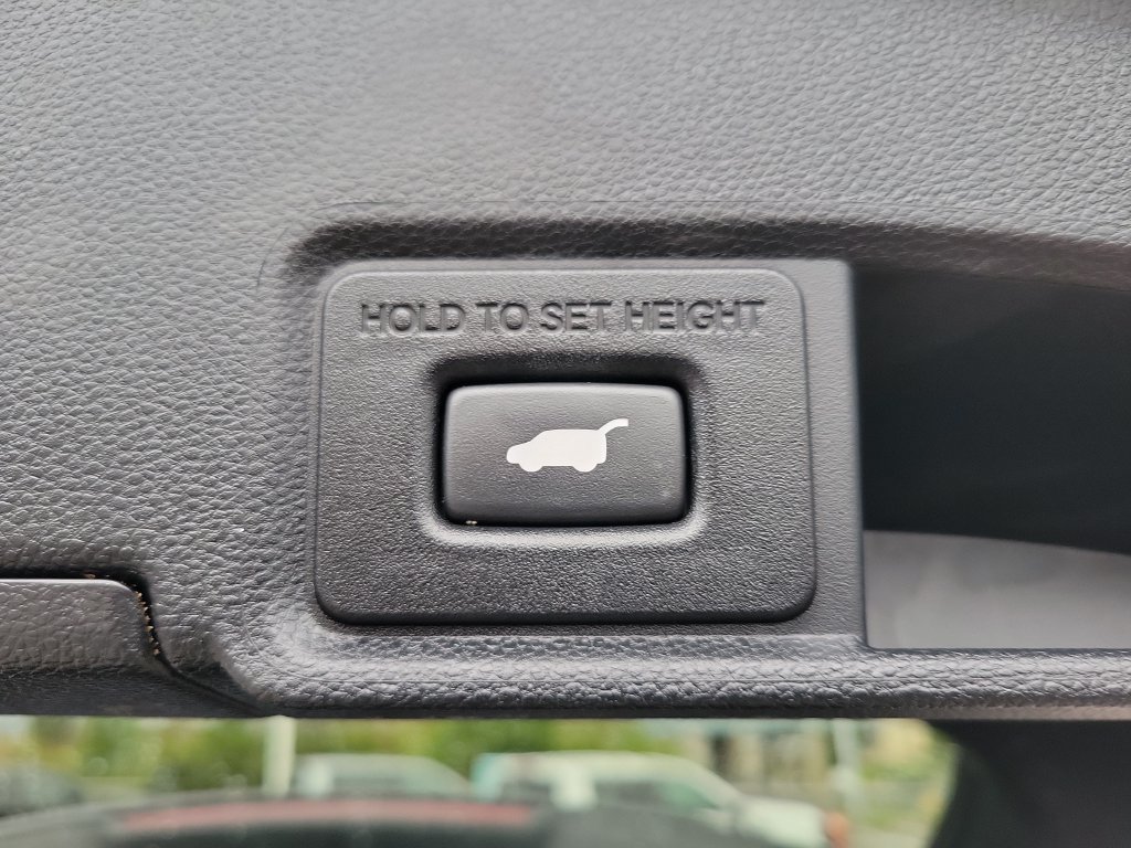 Used 2021 Acura RDX w/ Advance Package AWD/4WD image 9