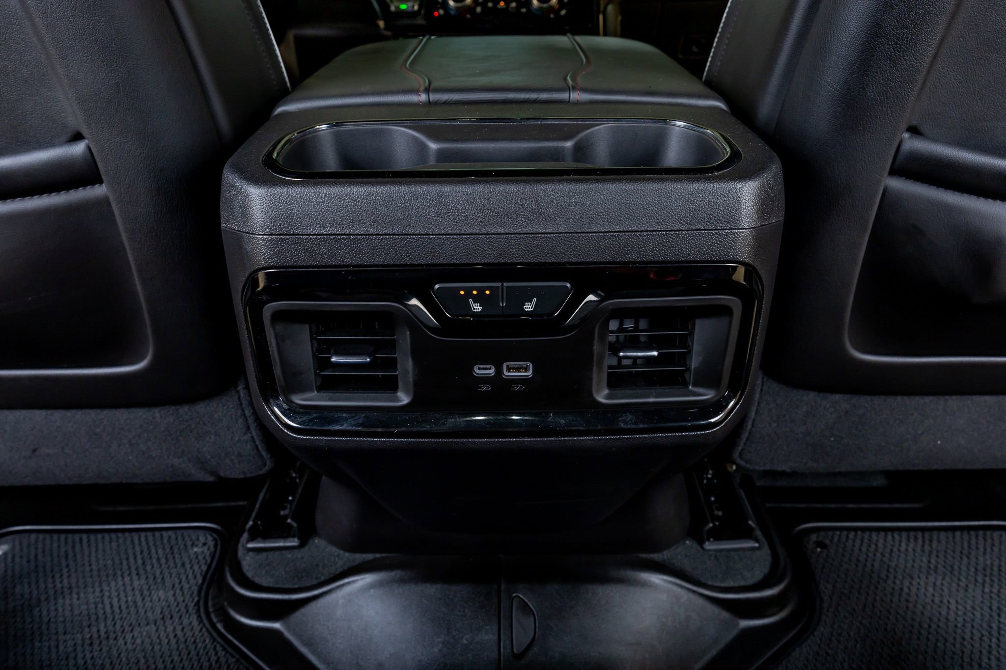 Used 2024 GMC Sierra 1500 AT4X image 32