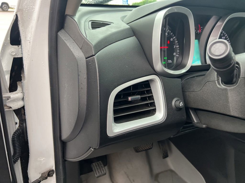 Used 2015 Chevrolet Equinox LTZ FWD image 16