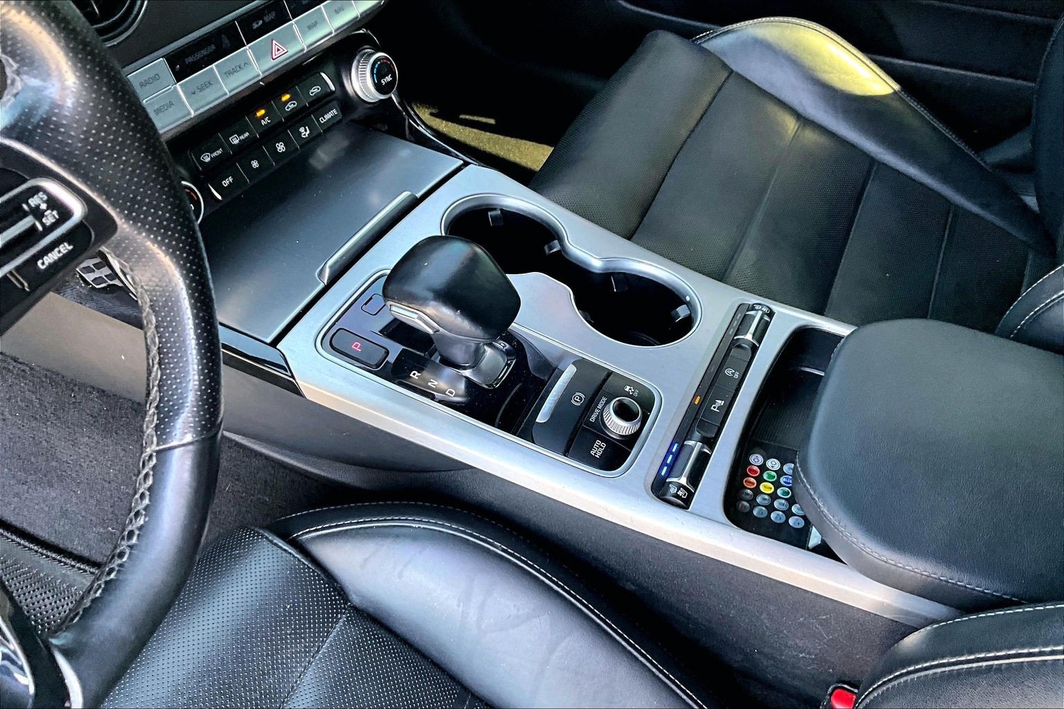 Used 2018 Kia Stinger GT2 RWD image 13