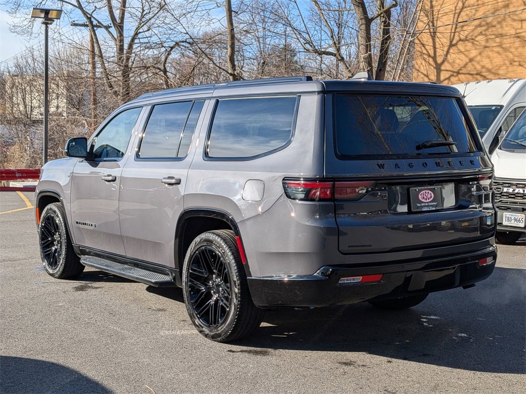 Used 2023 Jeep Wagoneer Series II image 6