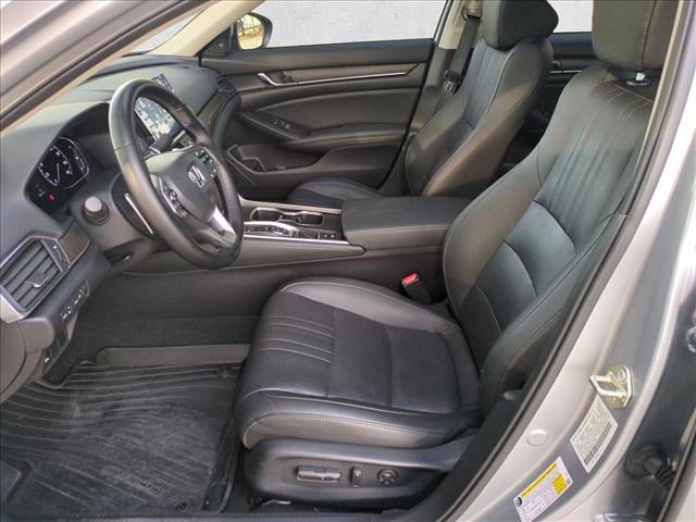 Used 2020 Honda Accord Touring image 17