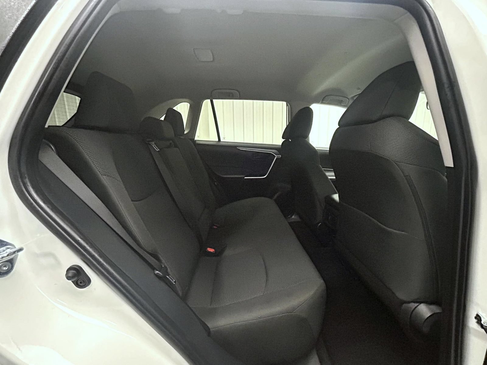 Used 2025 Toyota RAV4 LE AWD/4WD image 18