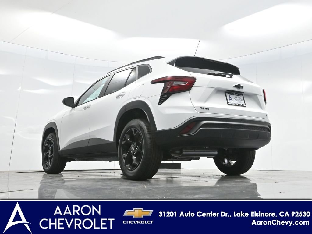 New 2026 Chevrolet Trax LT w/ Driver Confidence Package FWD image 61
