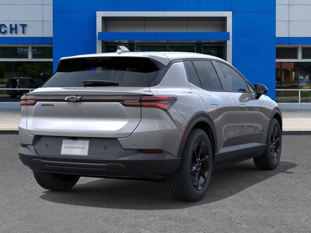 New 2026 Chevrolet Equinox EV LT w/ Comfort Package FWD image 4
