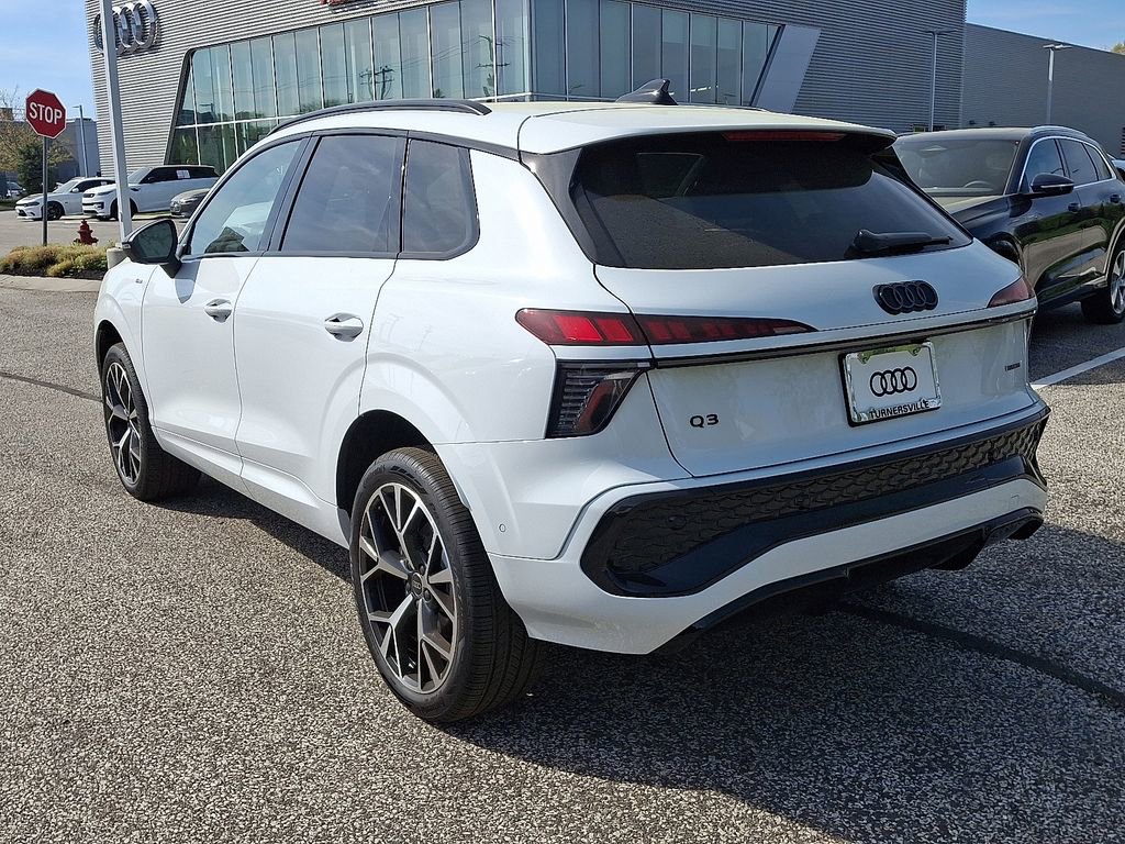 New 2026 Audi Q3 quattro 2.0T AWD/4WD image 3