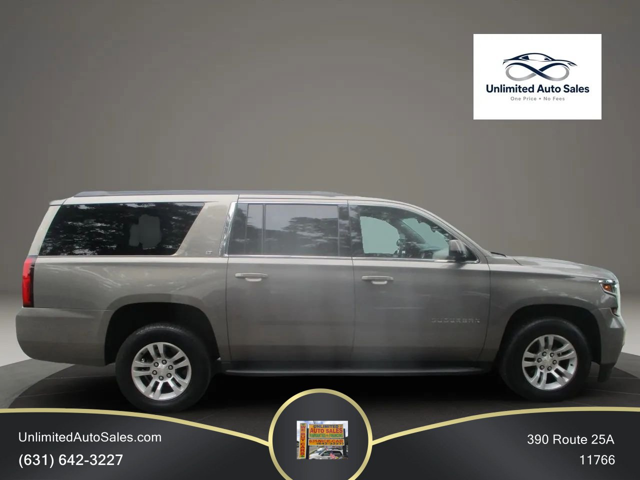 Used 2018 Chevrolet Suburban LT AWD/4WD image 4