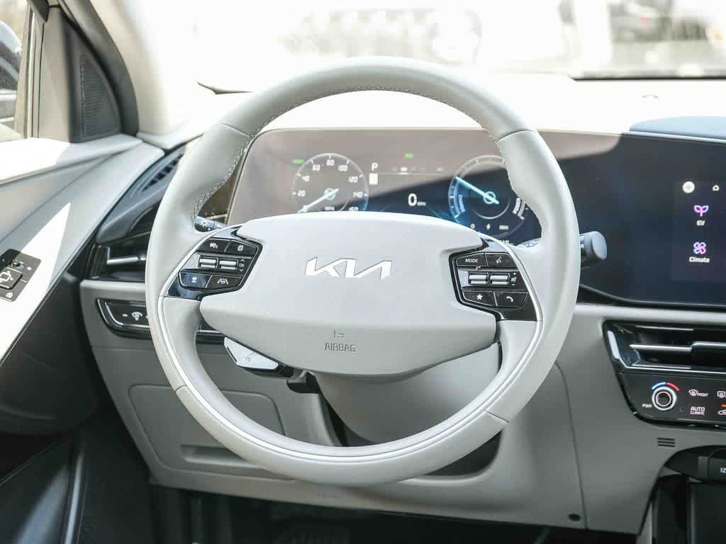 Used 2023 Kia Niro Wind FWD image 15