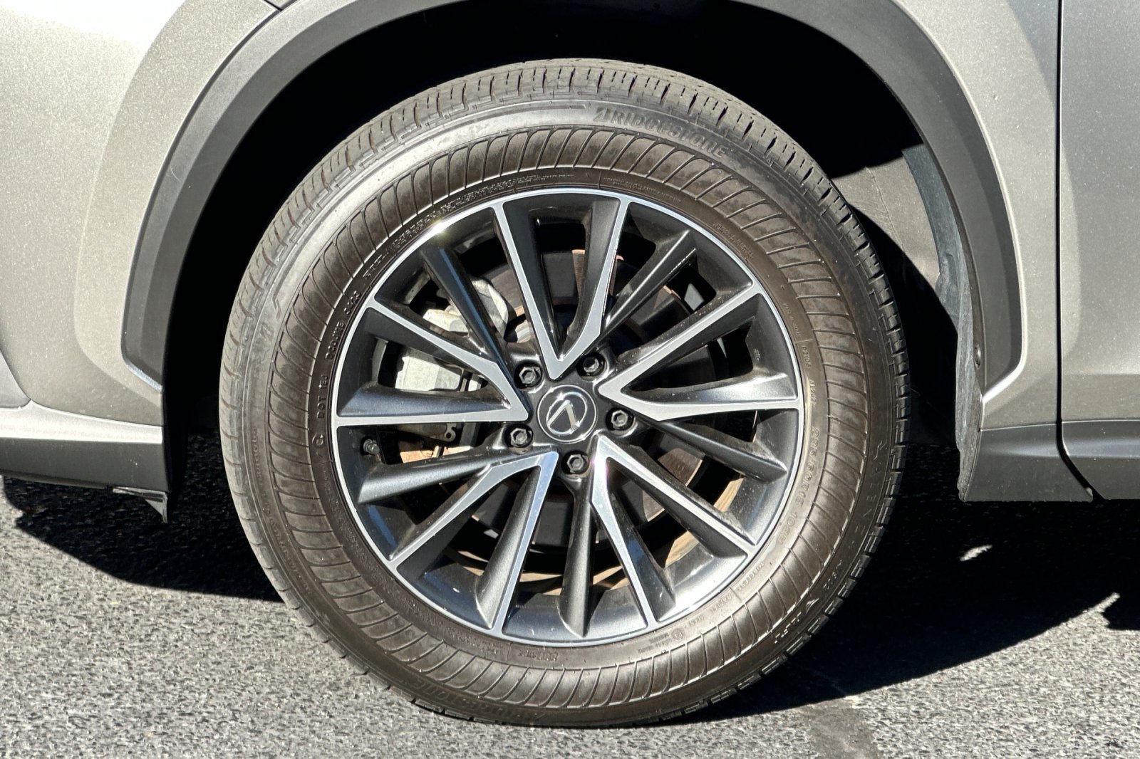 Used 2024 Lexus NX 350h AWD image 12