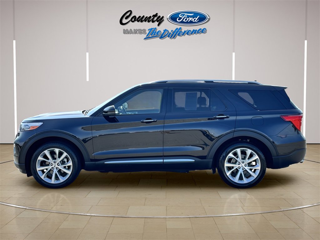 Used 2022 Ford Explorer Platinum w/ Equipment Group 601A image 3