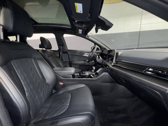 Used 2025 Kia Sportage X-Line w/ Premium Package image 8