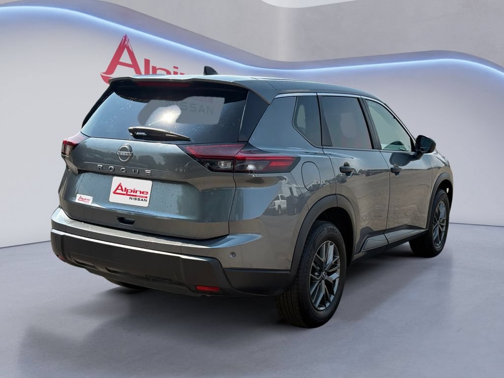 Used 2024 Nissan Rogue S FWD image 5