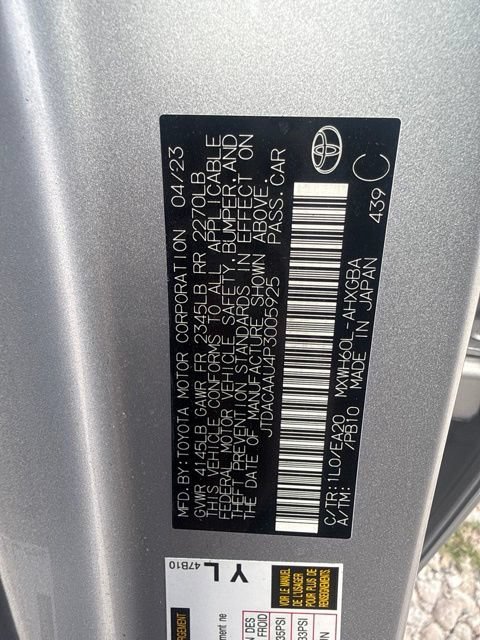 Used 2023 Toyota Prius XLE FWD image 17