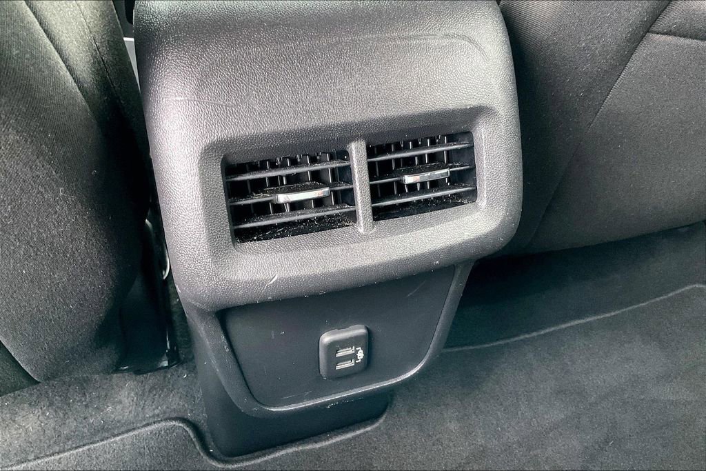 Used 2020 Chevrolet Equinox LT image 33